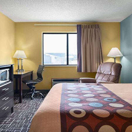 ซูเปอร์ 8 บาย วินด์แฮม ไดเออร์สวิลล์ Hotel Dyersville ภายนอก รูปภาพ