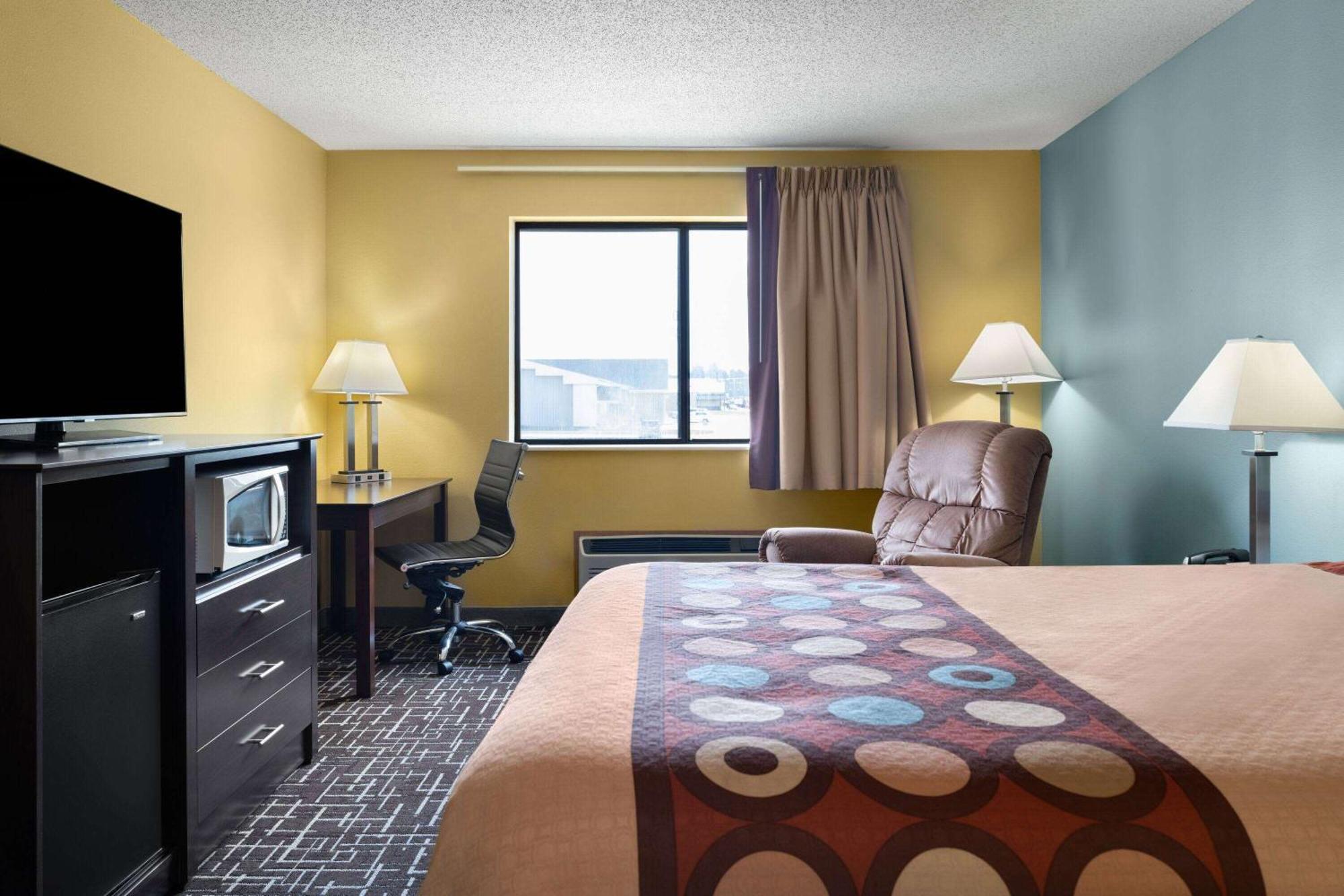 ซูเปอร์ 8 บาย วินด์แฮม ไดเออร์สวิลล์ Hotel Dyersville ภายนอก รูปภาพ