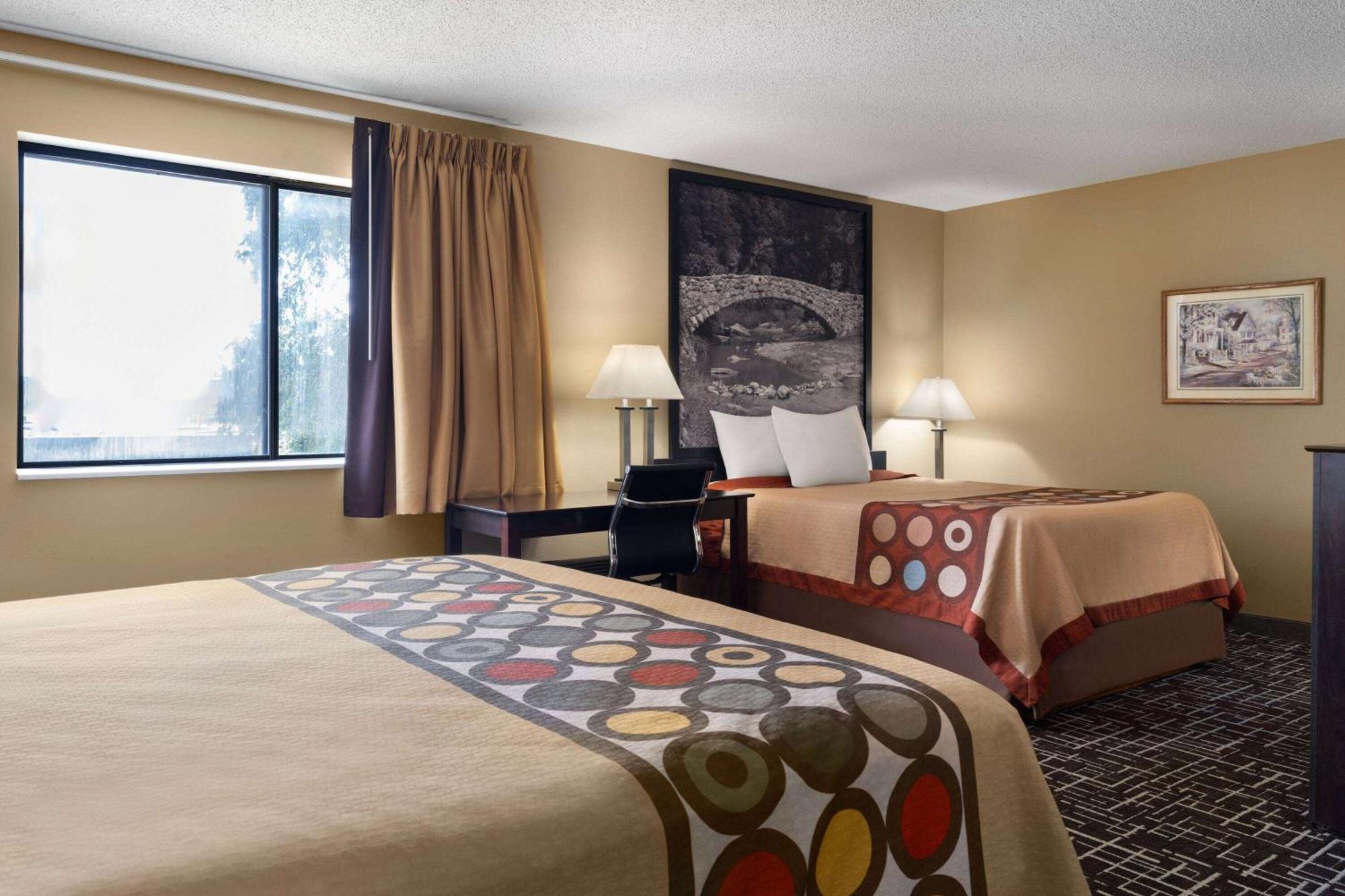 ซูเปอร์ 8 บาย วินด์แฮม ไดเออร์สวิลล์ Hotel Dyersville ภายนอก รูปภาพ