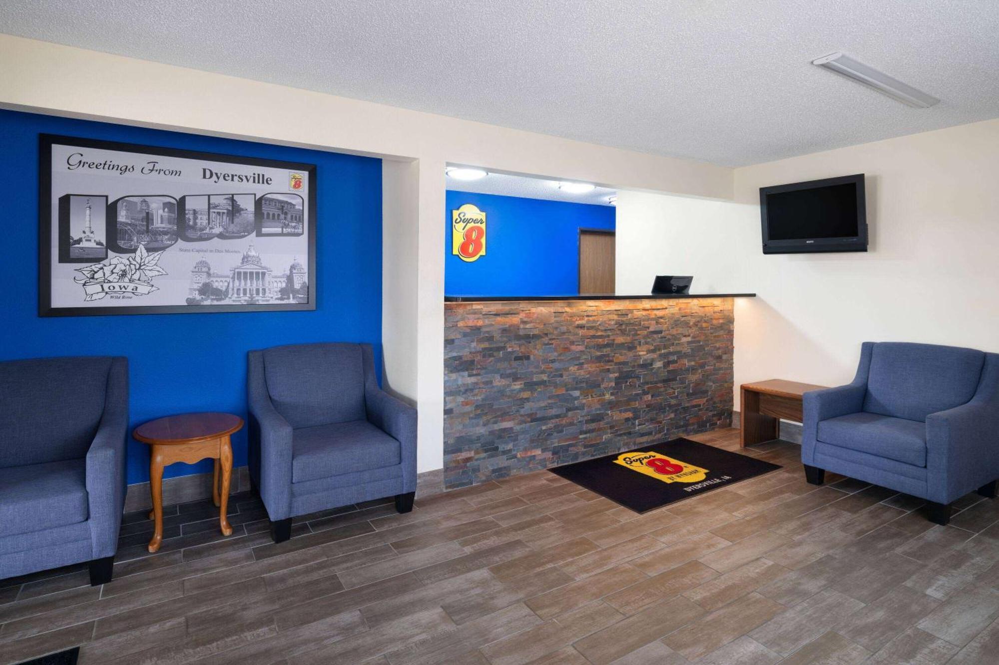ซูเปอร์ 8 บาย วินด์แฮม ไดเออร์สวิลล์ Hotel Dyersville ภายนอก รูปภาพ